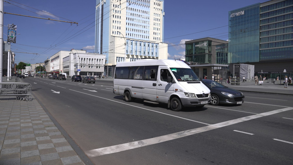 Перекрытие дороги во время выпускного вечера в Могилёве