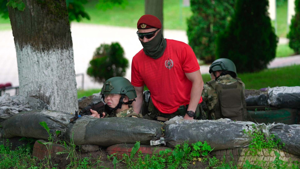 Военно-полевой сбор в войсковой части 6713 объединил около 70 юных патриотов
