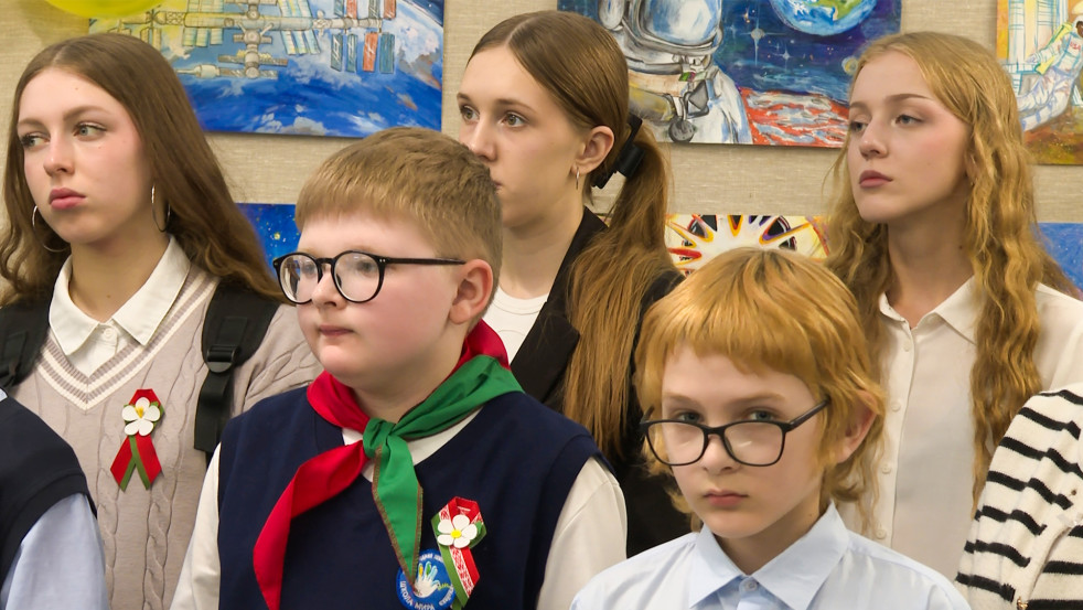 «Победим вместе!» / Гражданско-патриотическая акция объединила школьников со всей Могилёвщины